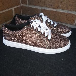 Badgley Mischka | Jewel Glitter Sneaker Shoes Womens Size 8
